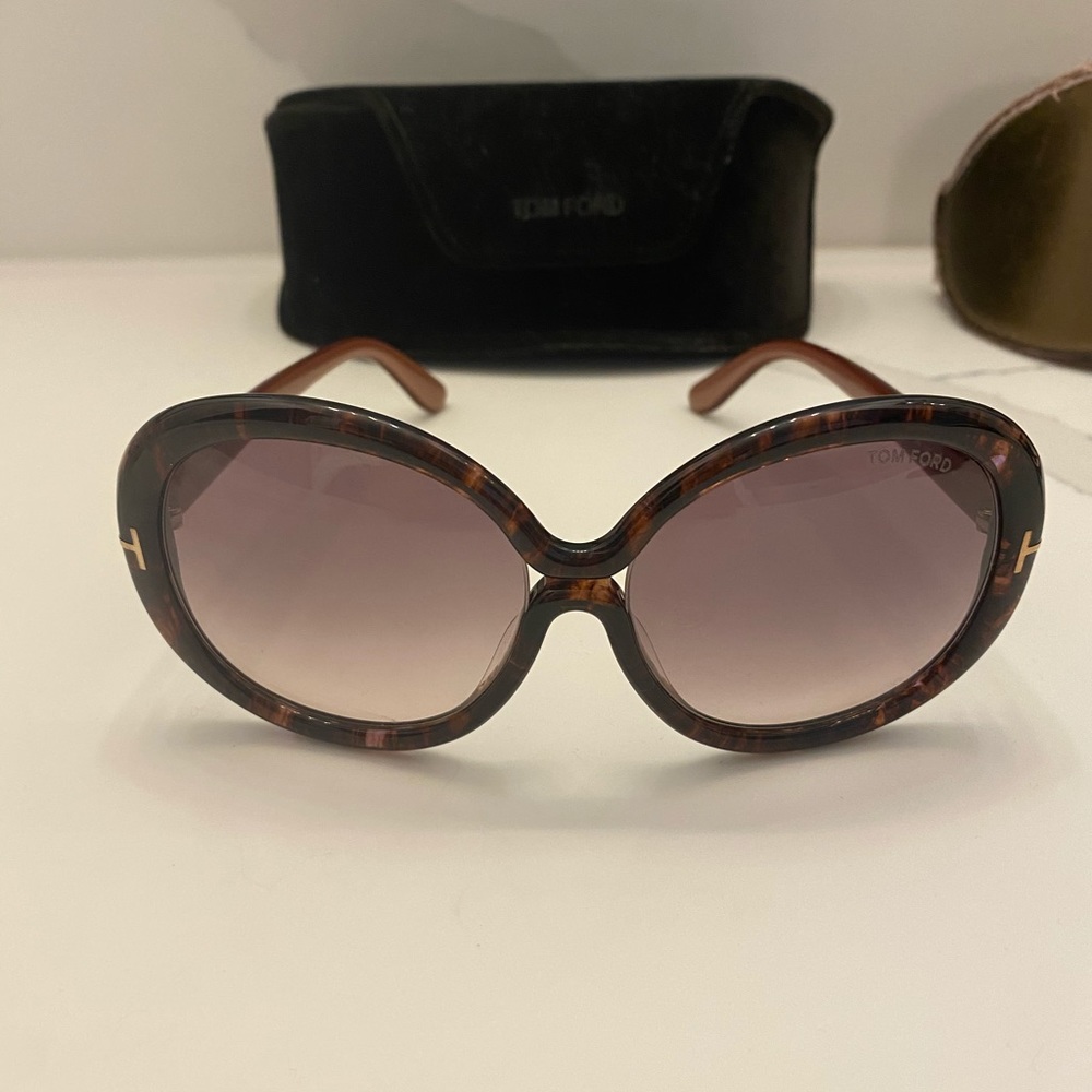 AUTHETIC Tom Ford Sunglasses